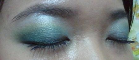 ISMINE78pcPalette-Green Aqua Smokes-CloseUp2.jpg