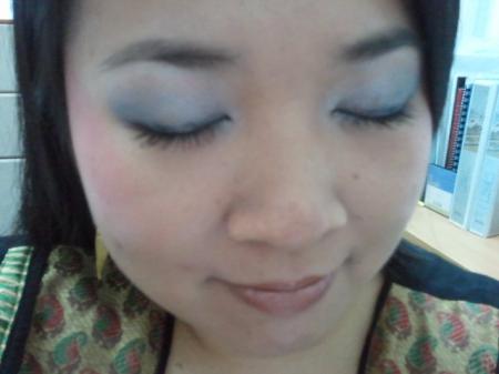 ISMINE78pcPalette-Silvery Grey Smokes14-soft focus