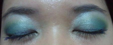 ISMINE78pcPalette-Green Aqua Smokes-CloseUp1.jpg